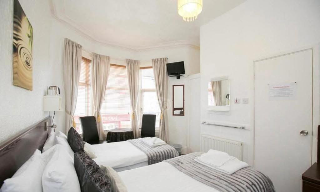 Fairway Hotel Blackpool Bagian luar foto