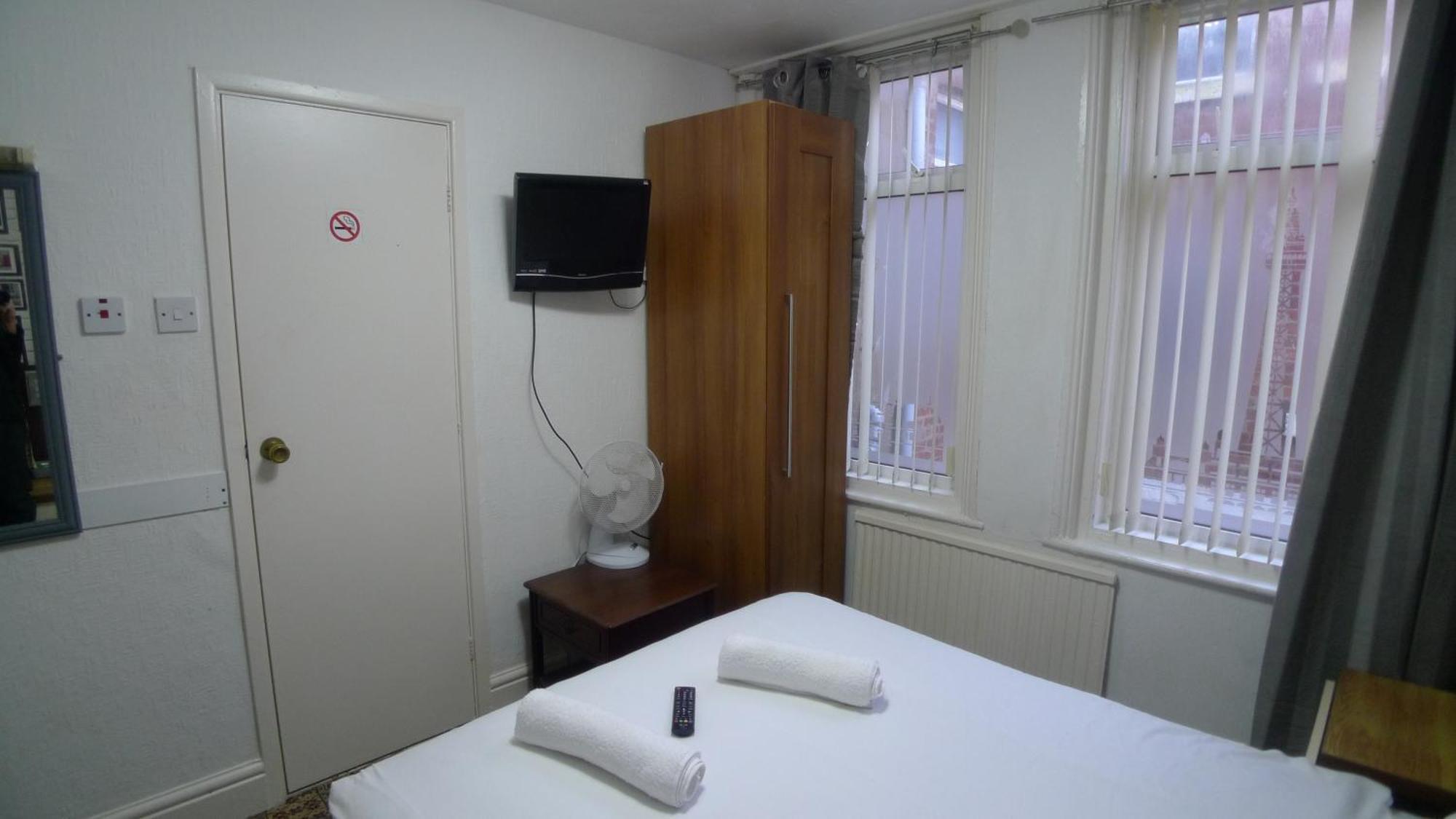 Fairway Hotel Blackpool Bagian luar foto